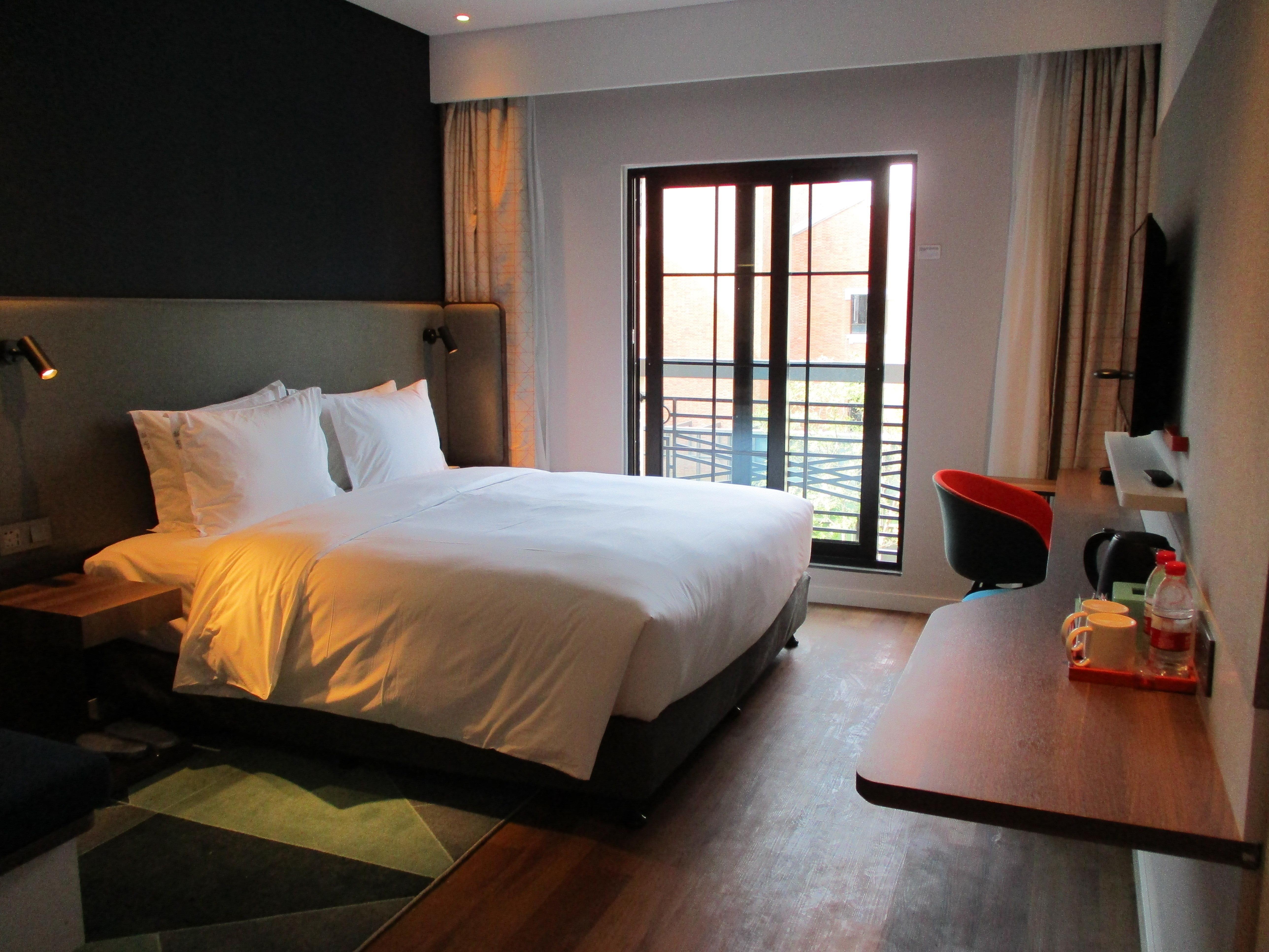 Hotel Express Tourism Zone, An Ihg Shanghai