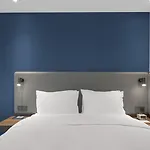 Holiday Inn Express Shanghai Tourism Zone, An Ihg Hotel